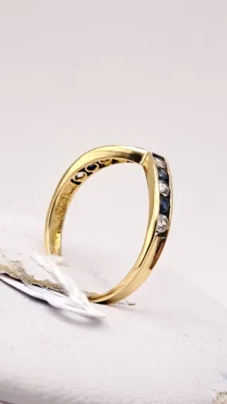 Anillo oro 18k con circonitas