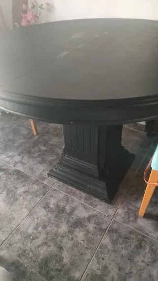 Mesa de comedor redonda120.negra extensible