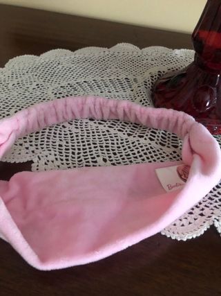 set fascia capelli Barbie e portachiavi Hello K,