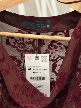 Top Zara Rojo Talla XS