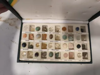 Collezione antica di minerali brasiliana