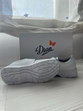 Zapatos Sanitarios Dian Blancos