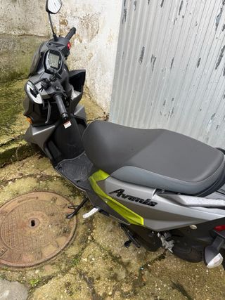 Suzuki Avenis 125cc 2024 Scooter