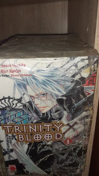 Fumetti serie Trinity Blood sequenza completa 1/11