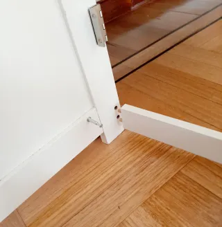 Mueble armario baño blanco