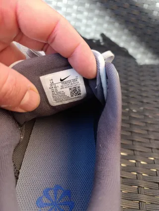 Nike Quest 6 Gris/plata-Blanco T48