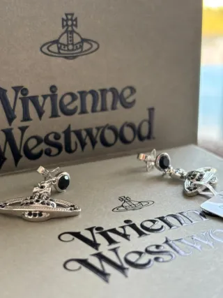 Pendientes Vivienne Westwood Orb Negro Plata