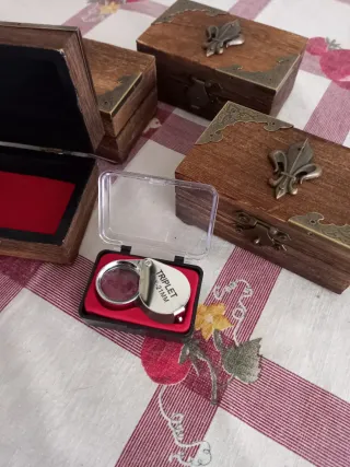 Lupa de Ourives com Caixa de Madeira