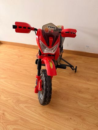 Moto Eléctrica Infantil Feber Mobicross Roja