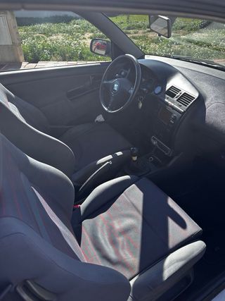 SEAT Ibiza 2001