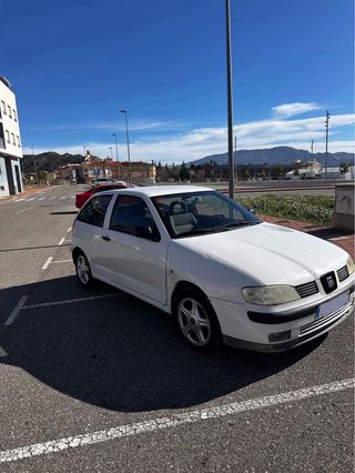 SEAT Ibiza 2001