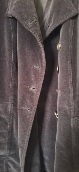 Giacca velluto nera bottoni gioiello