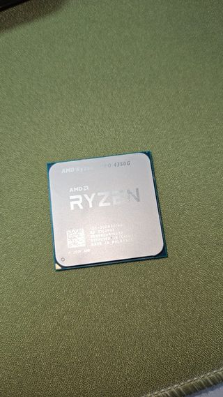 RYZEN 3 PRO 4350G + DISIPADOR ORIGINAL