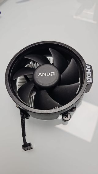 RYZEN 3 PRO 4350G + DISIPADOR ORIGINAL