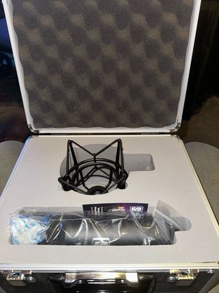 Microfono Slate Digital NT1+ Scarlett studio