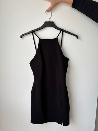 Vestido negro corto