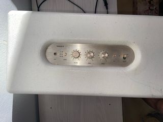 Altavoz Marshall Beige y Dorado