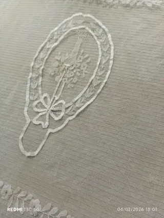 Mantilla antigua beige encaje. 2'10x0'90