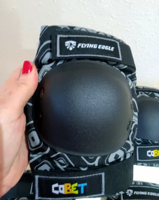 Protecciones Patinaje Flying Eagle