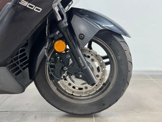 Kymco Grand Dink 300i ABS