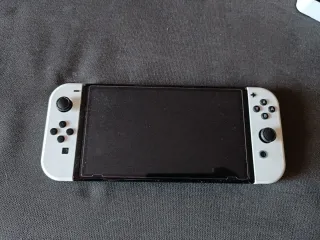 Nintendo Switch OLED Rojo/Blanco