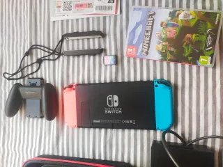 Nintendo Switch OLED Roja y Azul