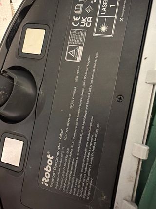 Robot Aspirador Roomba Negro