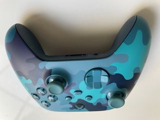Mando Xbox Series Mineral Camo