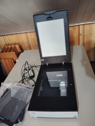 Scanner Epson Perfection V750 Pro