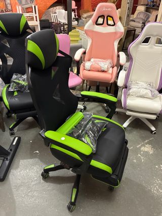 Silla gaming negra y verde