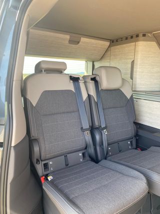 Volkswagen California 2025 DSG 22.000 KM. Equipada