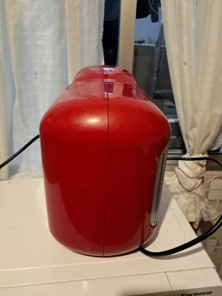 Cafetera Bosch Tassimo Roja