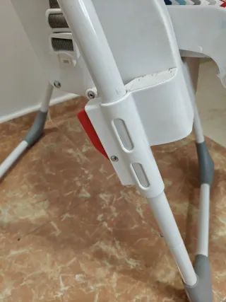 Trona plegable Tuc Tuc para comer