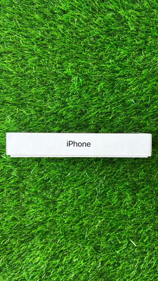 Caja iPhone 14 Plus Midnight