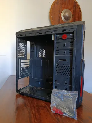 Torres de ordenador (Cajas)