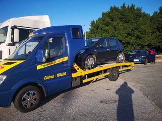 SERVICIO GRUAS PORTAVEHICULOS