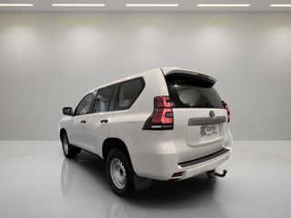 Toyota Land Cruiser 2.8 D-4D GX