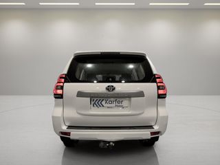 Toyota Land Cruiser 2.8 D-4D GX