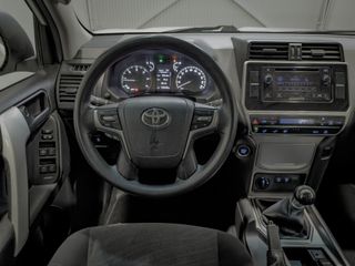 Toyota Land Cruiser 2.8 D-4D GX