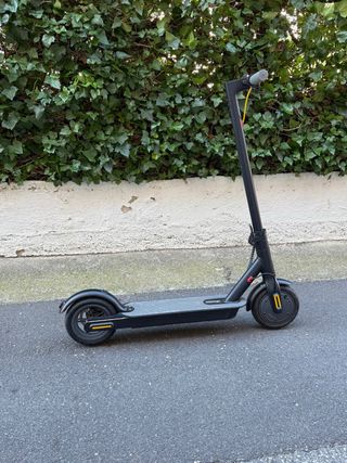 Patinete Eléctrico Como Nuevo muy poco uso