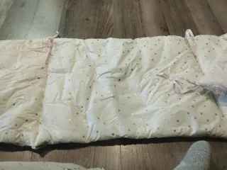 Chichonera para cuna con estrellas