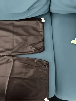 Pantalón negro mujer