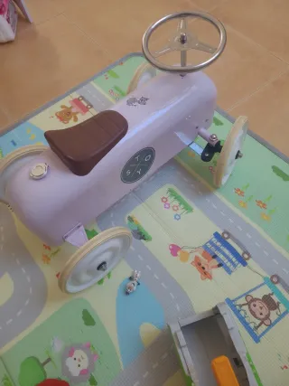 Correpasillos Coche Antiguo Metálico Niños