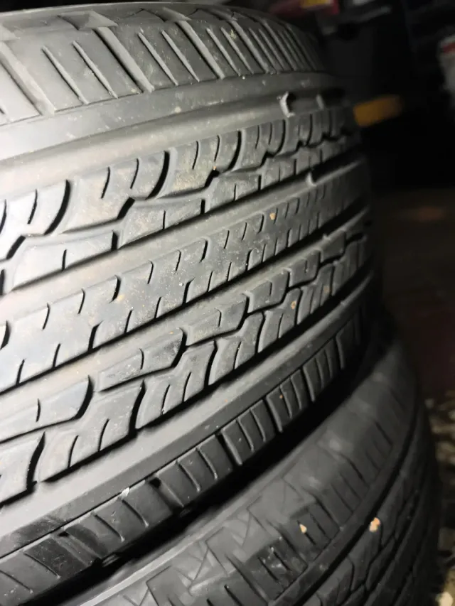 Par de neumáticos segunda mano MAZZINI