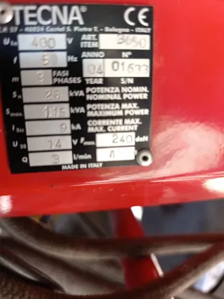 Máquina Soldar y Punto INVERTER MF funciona bien