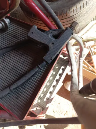 Máquina Soldar y Punto INVERTER MF funciona bien