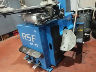 Desmontadora Neumáticos RSF DT-82