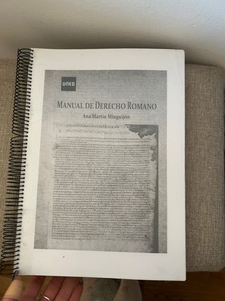 Libros 1 derecho UNED