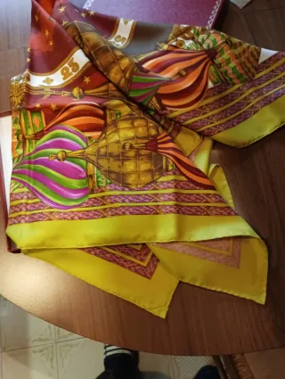 Sciarpa in seta Cartier