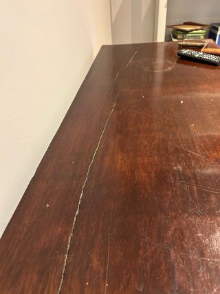 Cómoda antigua de madera